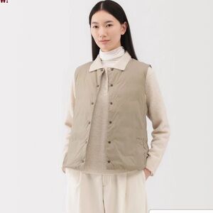 Muji lightweight down collarless vest